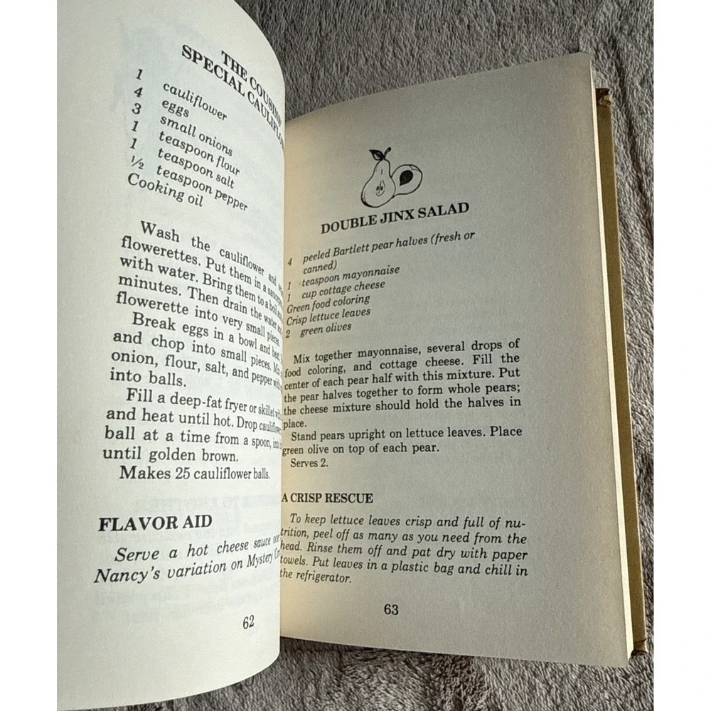 VINTAGE-The Nancy Drew Cookbook by Carolyn Keene, 1977 Printing  Hardcover